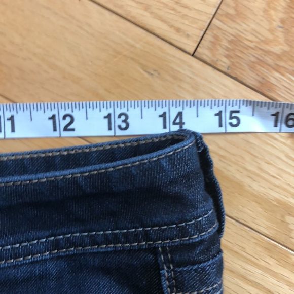 DL 1961 Lindsey Slim Straight Jean
DL1961 - Picture 8 of 11